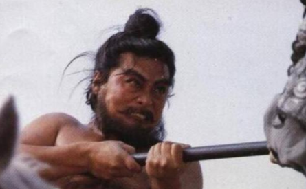 成语&ldquo;赤膊上阵&rdquo;有哪些故事？又该作何解释呢？