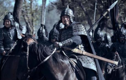 成语&ldquo;赤膊上阵&rdquo;有哪些故事？又该作何解释呢？