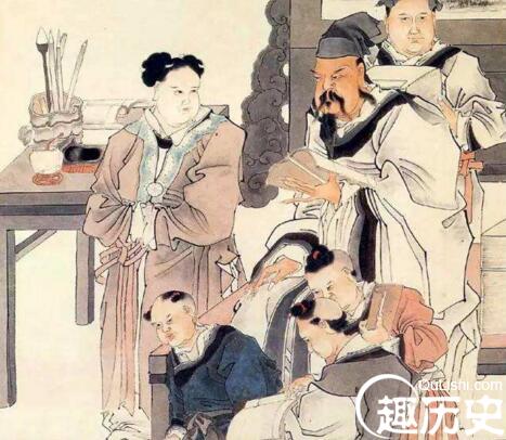 晨钟暮鼓的故事