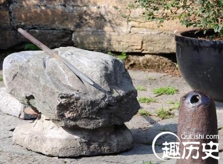 李白铁杵磨成针的故事：铁杵磨成针的故事寓意