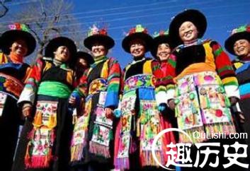 揭秘彩虹袖：土族崇拜自然的标志