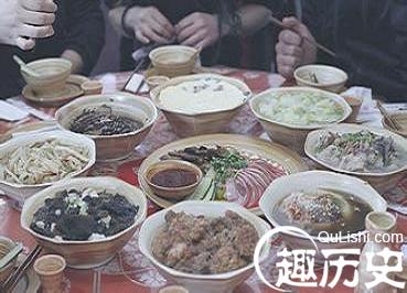 白族饮食  白族人的日常饮食习惯是啥