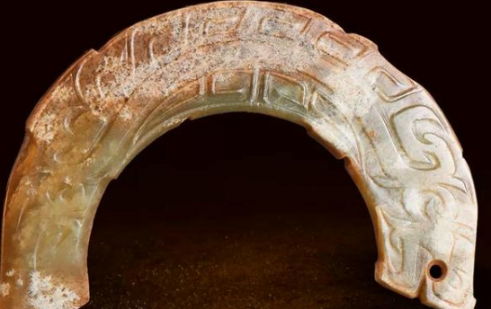 “弄瓦之喜”“弄璋之喜”分别是什么意思?“瓦”和“璋”有何含义?