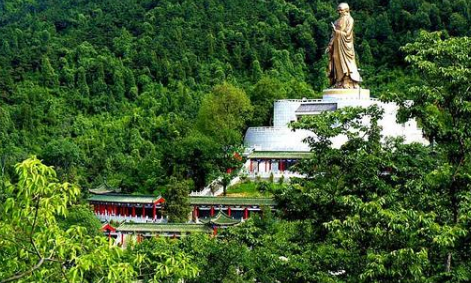 &ldquo;寿比南山&rdquo;的南山是哪座山？有多少关于&ldquo;山&rdquo;的成语？