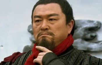 《水浒传》中除了林冲谁还是禁军教头？他们的结局分别是什么？