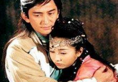 倚天屠龙记中张无忌和阳顶天相比谁的武功高 渡厄和尚是这样说的